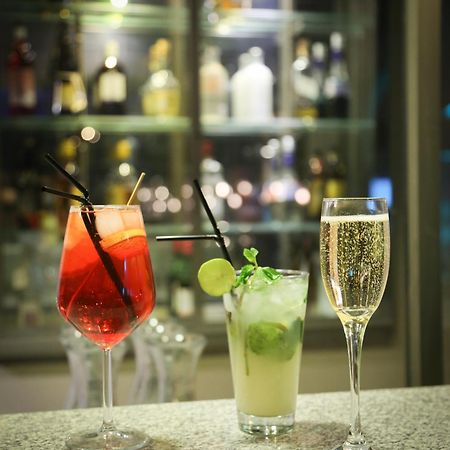 Mds Hotel Calama Eksteriør billede Cocktails