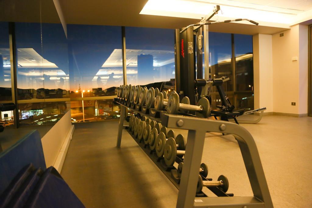 Mds Hotel Calama Eksteriør billede The gym at the hotel