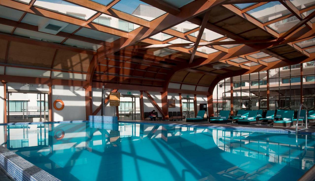 Mds Hotel Calama Eksteriør billede The swimming pool