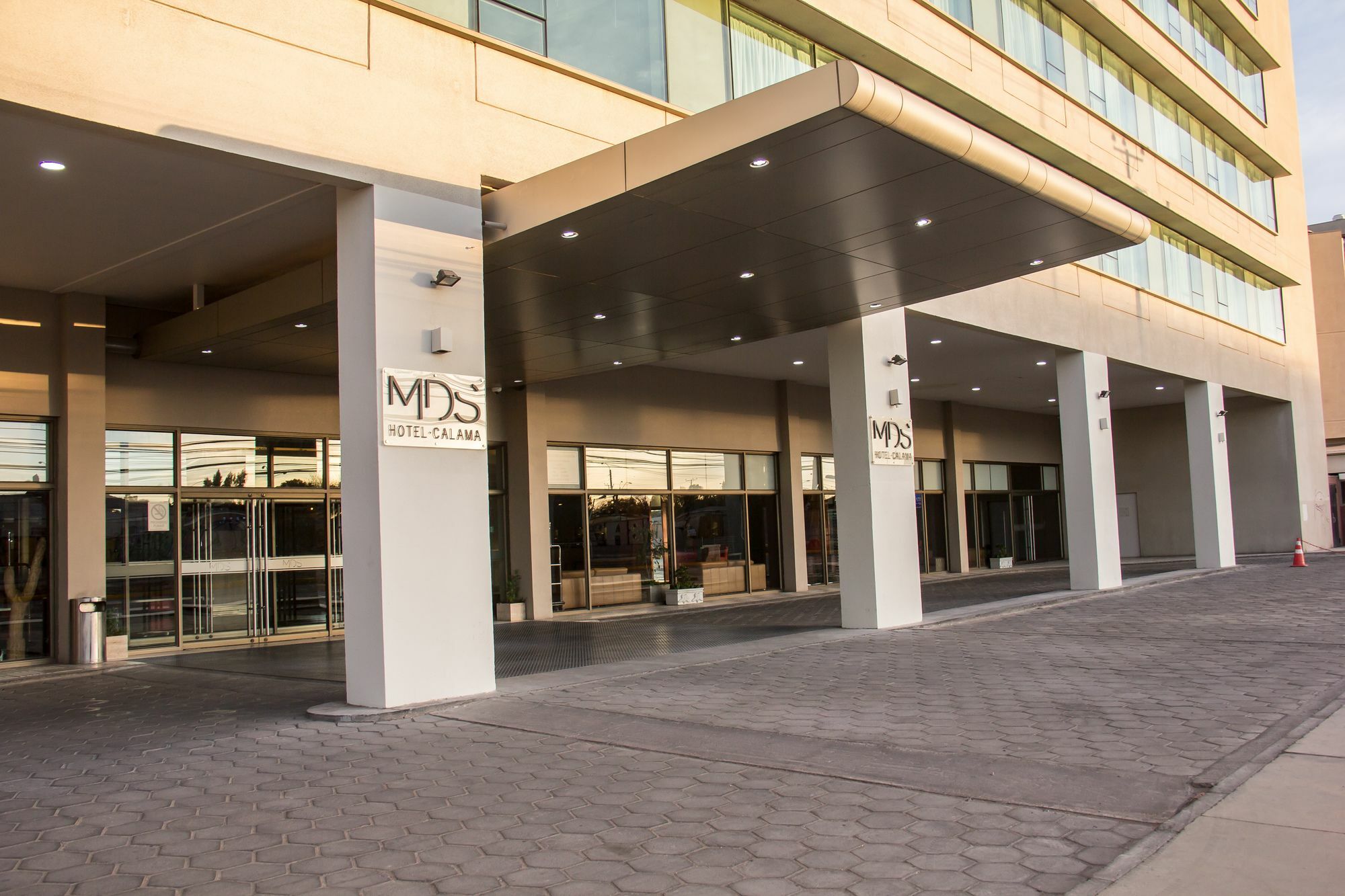 Mds Hotel Calama Eksteriør billede MDS