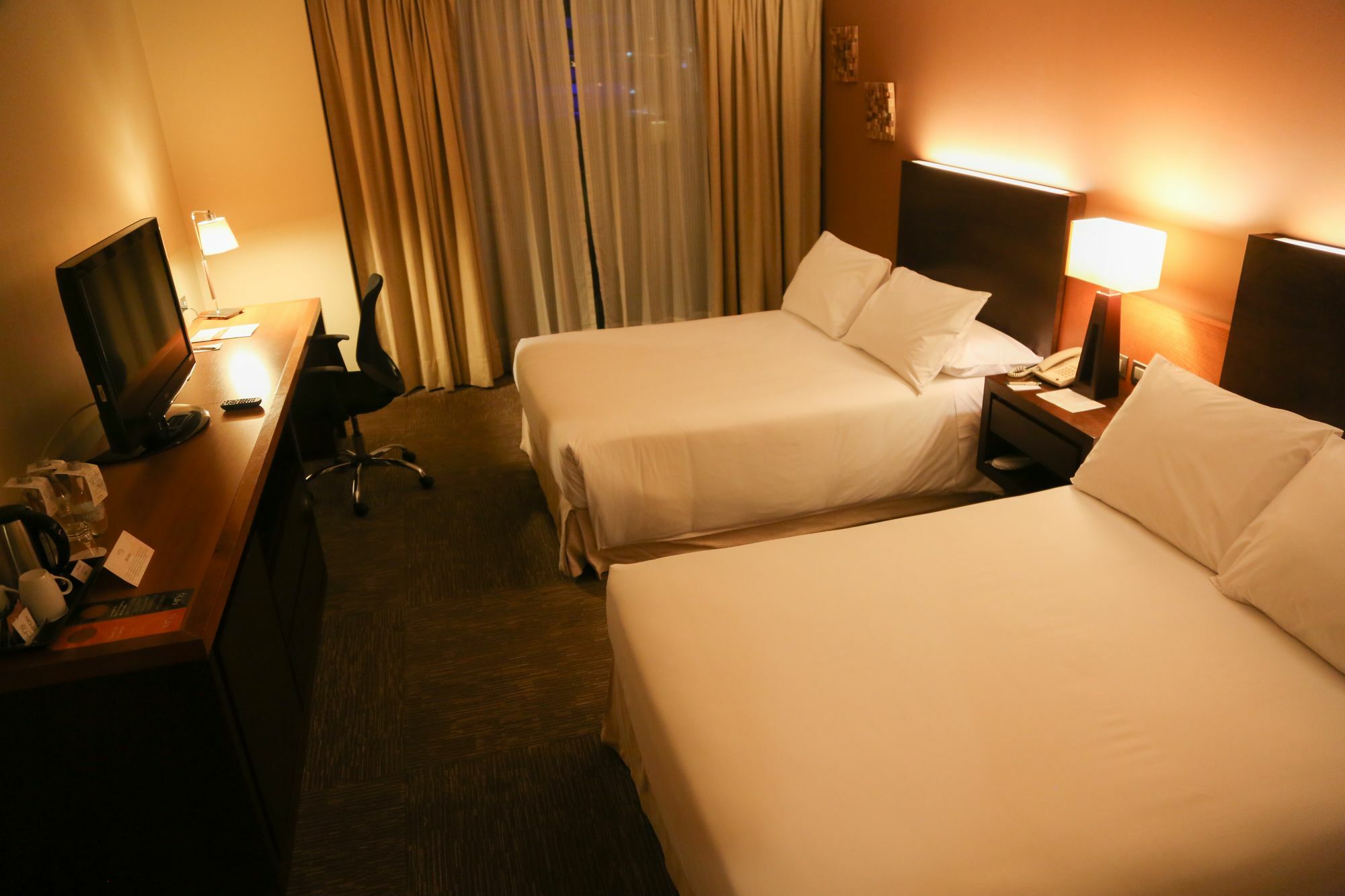 Mds Hotel Calama Eksteriør billede A room at the hotel