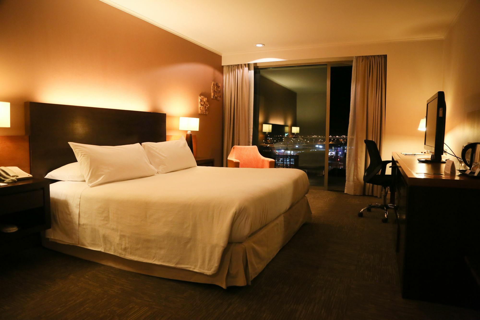 Mds Hotel Calama Eksteriør billede A room at the hotel